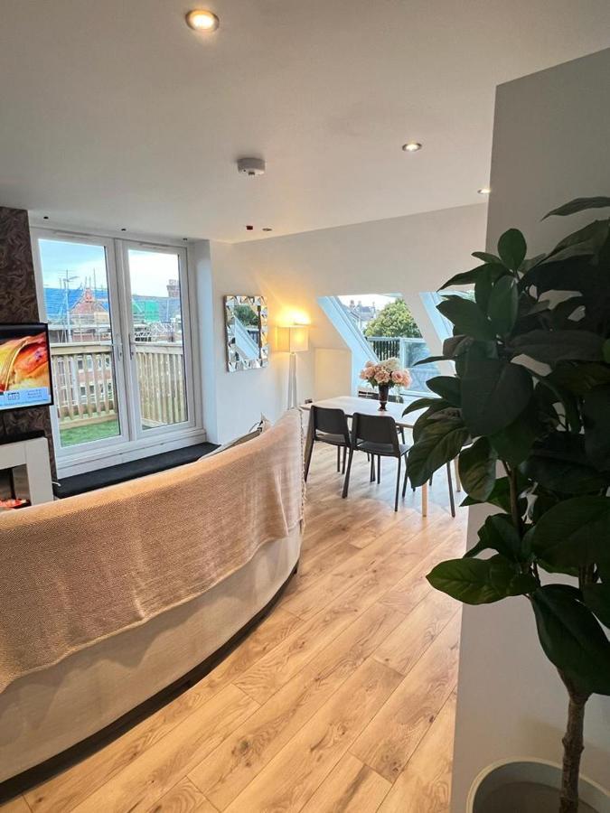 Appartement Stunning Luminous Penthouse/ 2Beds 2Baths à Bornemouth Extérieur photo